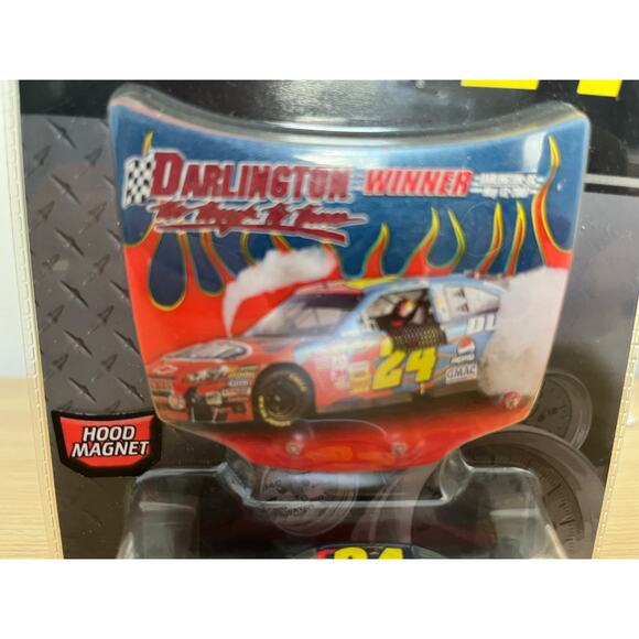 Jeff Gordon #24 Winners Circle NASCAR diecast cars - Lot of 2 cars 1:64 Scale - Picture 5 of 16